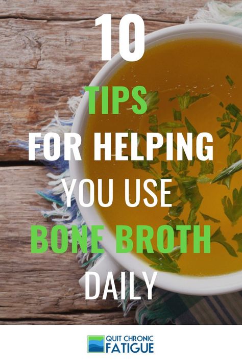 Don't know what to do with bone broth other than drink it straight? Try these 10 great tips for including bone broth in our regular diet. Bone Broth Smoothie, Best Bone Broth Recipe, What Is Bone Broth, Bone Broth Soup Recipes, Bone Broth Instant Pot, Slow Cooker Bone Broth, Drinking Bone Broth, Chicken Bone Broth Recipe, Benefits Of Bone Broth