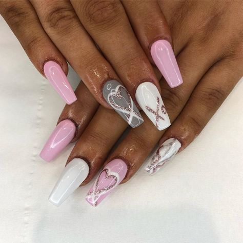 XO 💕 Xo Nails, Rhinestone Heart, Heart Nails, Nails