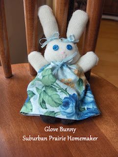 Bunny Glove... Suburban Prairie Homemaker. Original by No Time for Tea Parties Artsy Ideas, Time For Tea, Sock Crafts, Sewing Tutorials Free, Cloth Dolls, Tea Parties, Sewing Toys, Summer Reading, Crafts Ideas