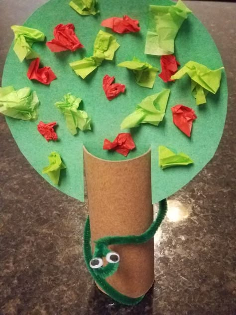 Adam and Eve Sin Craft - Toilet paper tube tree trunk, green paper circle treetop with tissue paper leaves and fruit and a pipe cleaner snake. Adam And Eve Craft, Sunday School Projects, Bible Crafts Sunday School, Story Crafts, Preschool Bible Lessons, School Crafts For Kids, Paper Circle, Children's Church Crafts, Bible Story Crafts