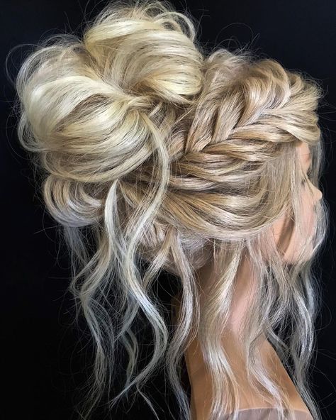 CA Bridal Stylist & Educator on Instagram: “Big Messy Buns 🥰 . . .…” Elegant High Bun Hairstyles, Elegant High Bun, Bridemaids Hairstyles, Bun Messy, High Bun Hairstyles, Formal Hairstyles For Long Hair, Wedding Hair Up, Hairstyle Bun, Beautiful Hairstyle