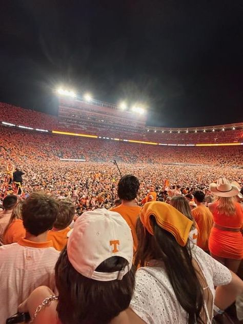 Tennessee Football Aesthetic, Vols Aesthetic, Tennessee Vols Aesthetic, University Of Tennessee Aesthetic, Tn Vols Football, Univ Of Tennessee, Football Couple, Tennessee Aesthetic, Tennessee Vols Football