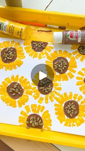 Sunflower Prints, Sunflower Craft, Sunflower Paper, Sunflower Crafts, Fun Fall Crafts, Pretty Crafts, Learning Toys For Toddlers, Easy Fall Crafts, Popular Crafts