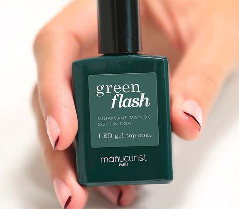 10+ Sustainable & Eco-Friendly Nail Polish Brands - Vegan & Non-Toxic! Non Toxic Gel Nail Polish, Vegan Cosmetics Brands, Eco Gel, Elegant Nail Polish, Gel Nail Polish Brands, Eco Friendly Nail Polish, Clean Nail Polish, Organic Nail Polish, Non Toxic Nail Polish