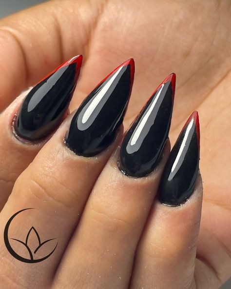 Ella siendo ella... 🖤 🪷🌙 . . . . . . #nailinspire #nailsglam #nailsnailsnails #nails2inspire #nailsdesing #nailsart #nailstagram #nailsmagazine #nailsoftheday #nails #instagramnails #beautynails #fashionnails #nailaddict #nailpolish #nails2inspire #starnails #nailsinspiration #nailsonfleck #glitternails #nailswag #nailsalon #nailart #naildesing #naturalnail #nailpolish #nailtech #jeetnails #onestroke Instagram Nails, Star Nails, Nails Desing, Nails Magazine, Black Nails, Nail Tech, Swag Nails, Beauty Nails, Natural Nails