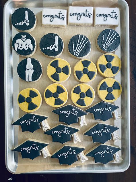 Radiology Graduation Party Ideas, Radiology Graduation Party, Radiology Cookies, Radiology Cake, Respiratory Therapy Graduation Party, Radiology Party, Robot Cookies, Rad Tech Graduation, Xray School