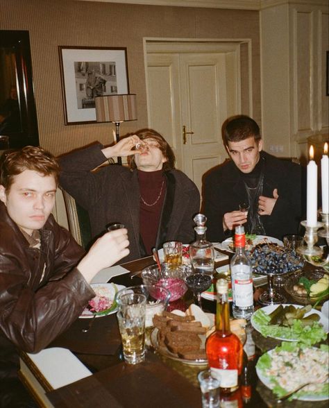 Russian Party, Slavic Core, Slavic Aesthetic, Russian Aesthetic, European Aesthetic, Christmas Dinner Party, 90s Party, East Europe, Russian Fashion