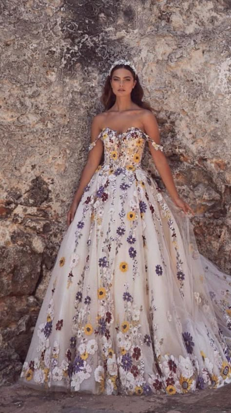 Unique Wedding Gowns Color, Sunflower Wedding Dress, Port Renfrew, Tangled Wedding, Mesh Wedding Dress, Calla Blanche, Kleinfeld Bridal, Wedding Dresses With Flowers, Floral Wedding Dress