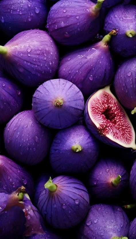 Fig Wallpaper, Purple Fruit, Fruit Picture, Fruits Images, Fruit Wallpaper, Fruit Photography, Lovely Flowers Wallpaper, Beautiful Fruits, Tableau Art