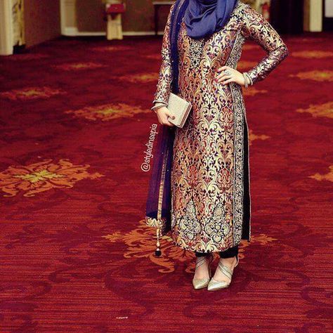 Broket Design Suit, Broket Kurta Design, Brocket Suit Design, Velvet Dress Designs, Pakistani Wedding Outfits, Pakistani Fancy Dresses, Trendy Dress Outfits, Suit Design, Simple Pakistani Dresses