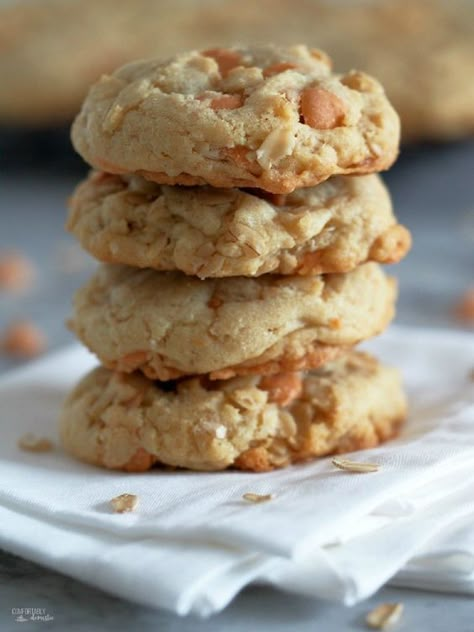 Soft Batch Oatmeal Scotchies Cookies are soft, chewy, and dreamily full of butterscotch chips. No dry oatmeal cookie here! - Comfortably Domestic Soft Oatmeal Scotchies Cookies, Oatmeal Scotchies Cookies Bar, Soft Oatmeal Butterscotch Cookies, Soft Butterscotch Cookies, Butterscotch Cookies Oatmeal, Oatmeal Scotchies Cookies Recipes, Oatmeal Scotchies Cookies, Scotchies Cookies, Soft Batch Cookies