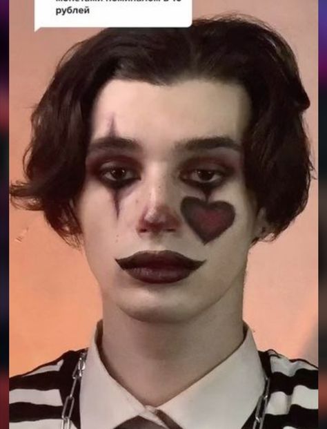 Men Halloween Makeup Easy, Black Clown Makeup Men, Easy Clown Makeup For Men, Spooky Makeup Men, Masculine Halloween Makeup, Black And White Clown Makeup Men, Clown Makeup Men Easy, Halloween Makeup Black And White, Simple Clown Makeup Men