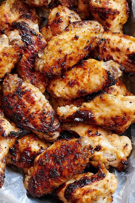 Broiled chicken wings - succulent and delicious, cooked in just 20 minutes. Forget about baked chicken wings. This is the best chicken wings recipe. These are some of the tastiest oven cooked chicken wings, period. Perfect for game days and parties. | cravingtasty.com Broil Chicken Wings, Broiled Wings In Oven, Broiled Chicken Wings, Best Chicken Wings Recipe, The Best Chicken Wings, Best Chicken Wings, Oven Chicken Wings, Wings Recipe Baked, Best Chicken Wing Recipe