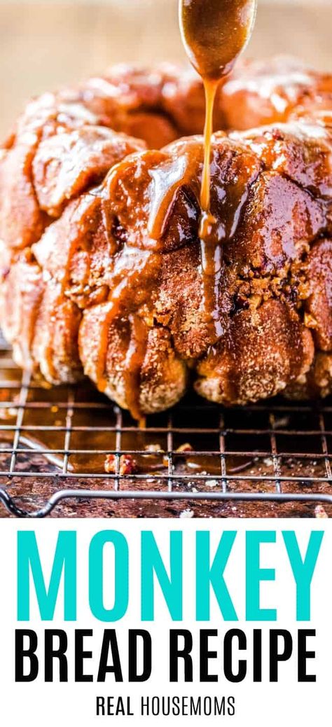 Brown Sugar Cinnamon Monkey Bread - #breakfast #bundt #monkey-bread #sweet-monkey-bread #yeast-dough #breakfast-recipes #breakfast-christmas #breakfast-easter #mothers-day-breakfast #recipes #breakfast-thanksgiving #realhousemoms Gourmet Brunch, Caramel Monkey Bread, Cinnamon Monkey Bread, Bread Yeast, Monkey Bread Recipe, Easy Caramel, Recipes Bread, Making Bread, Cinnamon Recipes