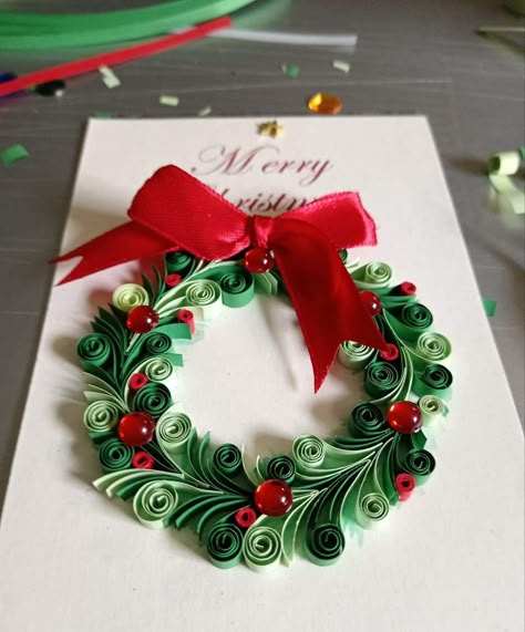 Diy Holiday Crafts, Diy Quilling Crafts, Quilling Flower Designs, Arte Quilling, Paper Quilling For Beginners, Diy Christmas Crafts, Paper Quilling Cards, Origami And Quilling, Quilling Work