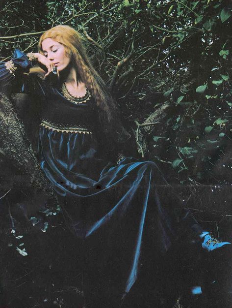 Romanticism Fashion, Medieval Revival, Gothic Forest, Goth Queen, Vintage Editorials, Promise Me, 60s 70s Fashion, Vintage Blog, West Art