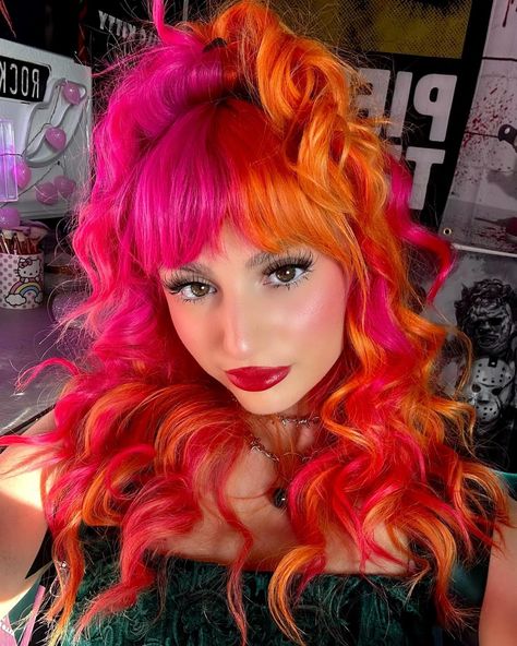 🩷🧡 Orange hair color by @lunartideshair used “Siam” & “Neon Tangerine” 🍊 . . #pinkhair #explore #orangehair #halfandhalfhair #explorepage | Instagram Halloween Dyed Hair, Dark Red And Orange Hair, Neon Hair Color Ideas, Fire Orange Hair, Purple Orange Hair, Orange And Red Hair, Purple And Orange Hair, Unique Red Hair, Orange And Pink Hair