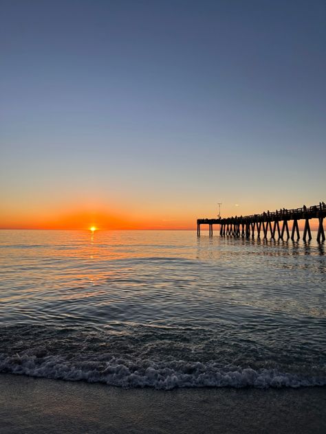 Venice Beach Sunset, Kenzie Aesthetic, Sunny Beach Aesthetic, Beach Sunrise Aesthetic, Sunset Preppy, Preppy Florida, Cali Aesthetic, Sunset Sunrise Aesthetic, Venice Beach Florida