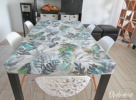 Table Cover Diy, How To Make Placemats, Make Placemats, Free Apron Pattern, How To Make A Roman Blind, Laminated Cotton Fabric, Diy Tablecloth, Oilcloth Tablecloth, Fitted Table Cover