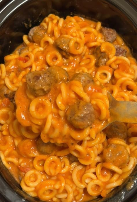 Copycat Spaghetti Os, Spaghettios And Meatballs Recipe, School Lunch Copycat Recipes, Spagetti O's Homemade, Homemade Spaghettios With Meatballs, Cheddars Copycat Recipes, Homemade Chef Boyardee, Knorr Pasta Sides Copycat Recipes, Diy Spaghettios