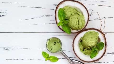 Enjoy this delicious (and sneaky veggie) treat on a warm summer night with your family and friends. It's easy to make with the Ninja CREAMi. Coconut Milk Ice Cream Recipe, Matcha Ice Cream Recipe, Ginger Ice Cream, Matcha Coconut, Coconut Milk Ice Cream, Nice Cream Recipe, Runner Problems, Avocado Creme, Avocado Dessert