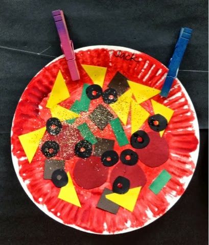 Paper plate pizza Pizza Activities For Toddlers, Preschool Pizza, Pizza Activities, Shape Pizza, Pizza Project, Preschool Food, Pizza Craft, Pizza Parlor, Pizza Shapes