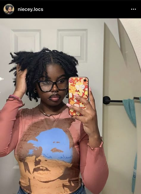 Mini Locs Black Women, Mini Locs, Dyed Dreads, Short Dreadlocks Styles, Dark Skin Models, Short Dreads, Cute Nose Piercings, Big Box Braids Hairstyles, Short Locs Hairstyles