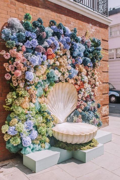 Floral Installations, Chelsea Flower, Chelsea, London, Building, Flowers, Floral, Wall, Chelsea Fc