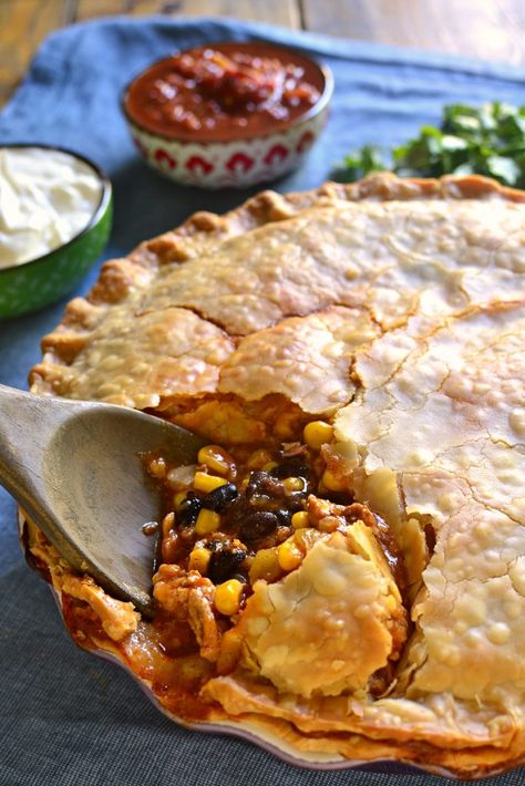 Taco Pot Pie Lemon Tree Dwelling, Meat Pie Recipe, Taco Pie, Pot Pie Recipe, Fajita Seasoning, Pot Pies Recipes, Meat Pie, Savory Pie, Super Yummy