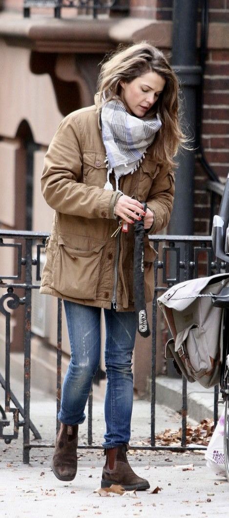 Keri Russell Style, Keri Russell, What To Wear Today, Cozy Fashion, Seasonal Fashion, Mode Fashion, Comfy Outfits, Free Image, Minimalist Fashion