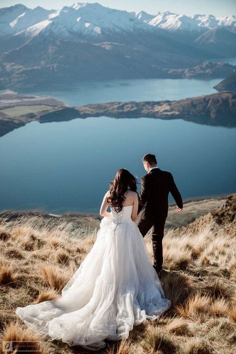 10 Mesmerizing Wedding Destinations in New Zealand Queenstown Elopement, Wedding New Zealand, Queenstown Wedding, Wedding Destinations, Romantic Ideas, Romantic Destinations, Elopement Locations, Elopement Wedding, Spring Home Decor