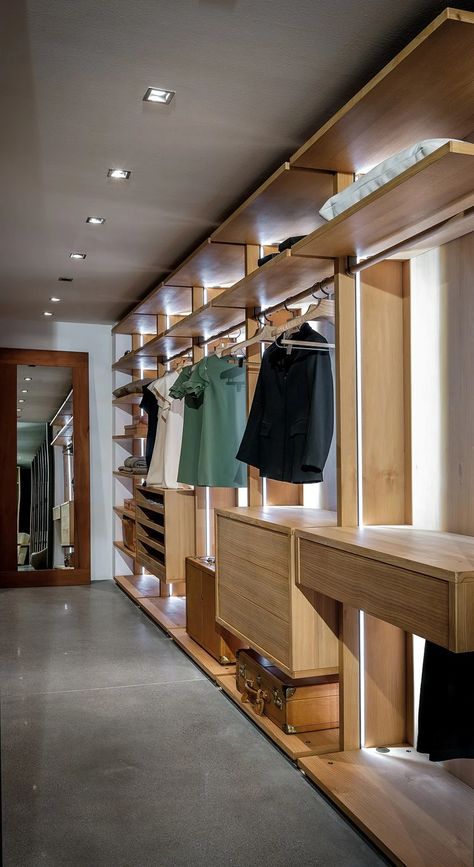 Walk-in closet made of blockboard and solid wood AVANT OPEN by Riva 1920_2 Rebrilliant Closet System, Luxury Walk In Closet Women Storage, Walk In Closet Luxury Modern Storage, Walk In Closet Size Luxe, Standard Bedroom Closet Size, Walk In Wardrobe Behind Bed Accent Wall, Clothewalk In Closet Clothes Storage, Light Up Closet Shelves, West Elm Closet