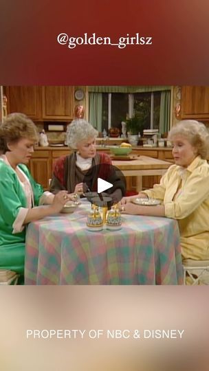 Betty White Quotes, Bea Arthur, Betty White, Golden Girls, Tv Shows, Humor, Funny