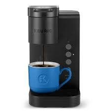 I find these kind of machines very helpfull in the mornings they help me make a coffe without taking to much time and thats good in the mornings Single Serve Coffee Maker, Reusable Coffee Filter, Keurig Coffee, Single Serve Coffee Makers, Single Serve Coffee, Coffee Brewer, K Cups, Walmart Canada, Coffee Branding