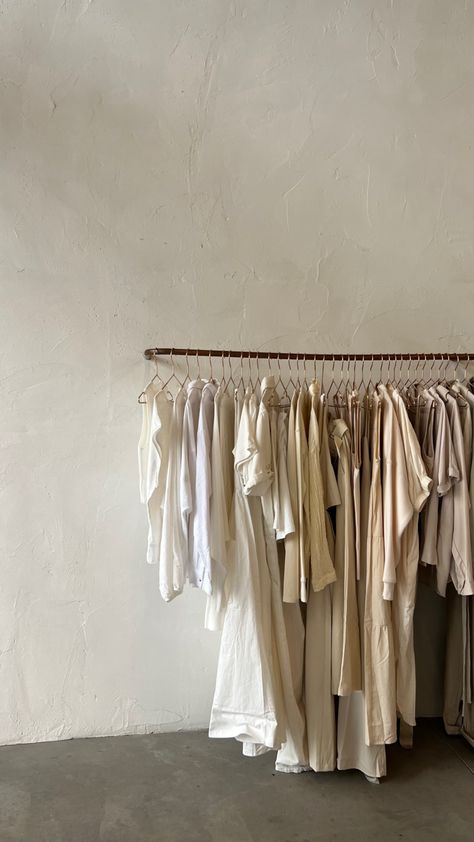 Cream Aesthetic, Beige Aesthetic, Aesthetic Colors, Brown Aesthetic, Minimalist Aesthetic, White Aesthetic, Clothing Rack, Store Design, Concept Store