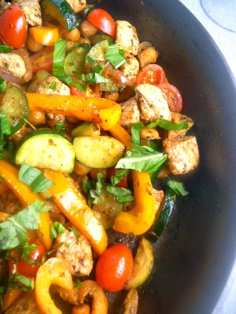 Sauteed Chicken And Peppers, Sauteed Vegetables With Chicken, Mediterranean Chicken And Zucchini, Chicken Zucchini Peppers Recipes, Sauteed Chicken And Vegetables, Sauteed Zucchini Recipes, Sauteed Zucchini And Squash, Chicken And Zucchini, Chicken Chickpea