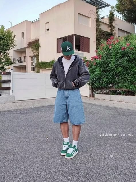 Streetwear Fashion Shorts Men, San Francisco Aesthetic Outfits Men, Roller Skating Outfits Men, Undershirt Outfit Men, Fits With Shorts Men, Men’s Outfits With Shorts, Blue Jorts Outfits Men, Jorts Mens Outfits Streetwear, Summer Fit Inspo Men