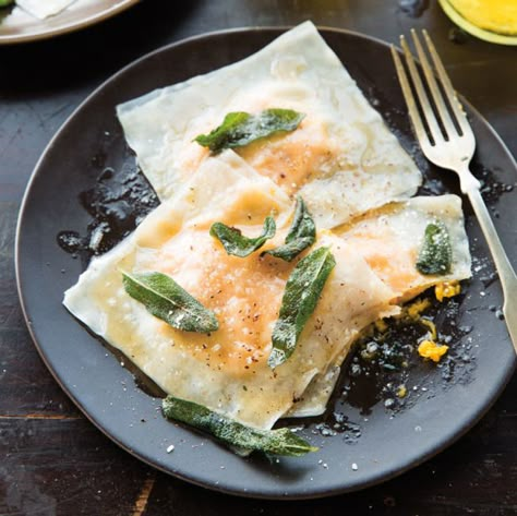 Butternut Squash Ravioli with Sage & Browned Butter Squash Ravioli, Easy Butternut Squash, Homemade Pasta Recipe, Butternut Squash Ravioli, Fall Fun Food, Ravioli Recipe, Fall Dishes, Browned Butter, Fresh Pasta