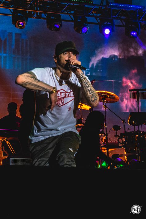 #eminem performs at Firefly Music Festival 2018 #concert #photography #music #hiphop Eminem 2017, Eminem Tour, Eminem Poster, Firefly Music Festival, The Slim Shady, Eminem Wallpapers, Eminem Photos, Ace Hood, Eminem Rap