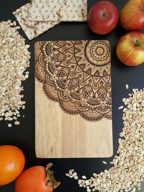 Wood Printmaking, Pyrography Ideas, Wood Burning Tips, Pyrography Designs, Wood Burning Patterns Stencil, Wood Burning Pen, Wood Burning Stencils, Wood Burning Techniques, Wood Burn Designs