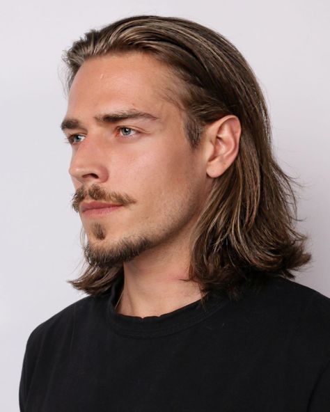 Mens Shoulder Length Hairstyles, Man With Long Hair, Long Hairstyles For Men, Shoulder Length Hairstyles, Guy Haircuts Long, Long Length Hair, Hair Male, Men's Long Hairstyles, Fotografi Digital