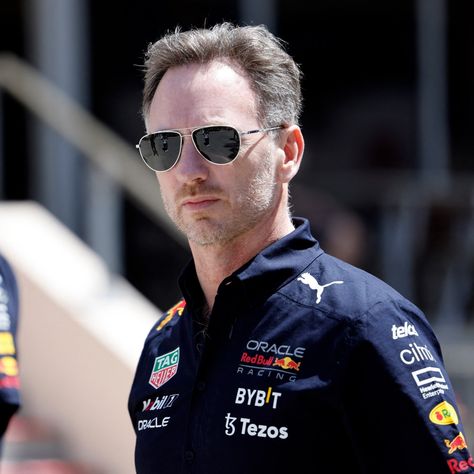 Christian Horner Formula One, Christian Horner, Books For Boys, F 1, Formula One, Red Bull, Formula 1, Porsche, Mens Sunglasses