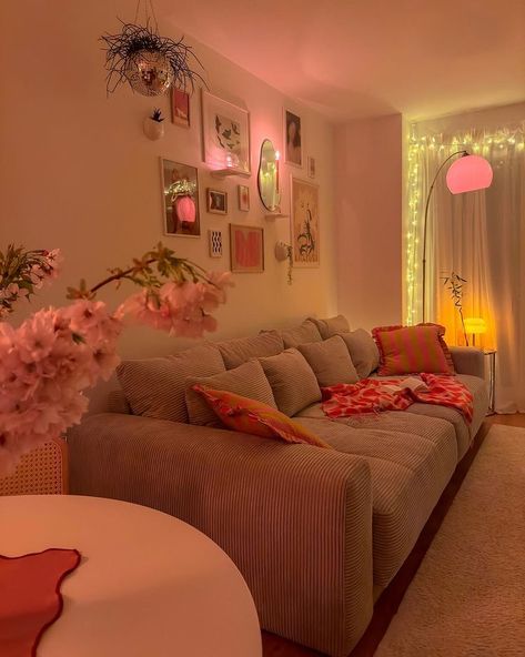 Girly Living Room, College Apartment Living Room, Cute Living Room, College Apartment Decor, Dorm Living, Pink Living Room, Dream Apartment Decor, Future Apartment Decor, Apartment Decor Inspiration