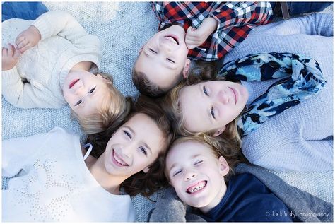 siblings laying down, looking up and smiling Sibling Photography, Child Photography, Family Pictures, Newborn Photos, Children Photography, Looking Up, Family Portraits, Newborn Photography, Pittsburgh