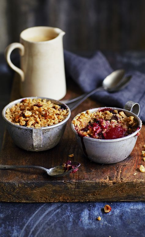 Try our classic recipe pear and blackberry crumble. How would you serve yours… Blackberry Crumble Recipe, Crumble Recipes, Blackberry Crumble, Fruit Crumble, Crumble Recipe, French Dishes, Small Camera, Apple Pear, English Breakfast