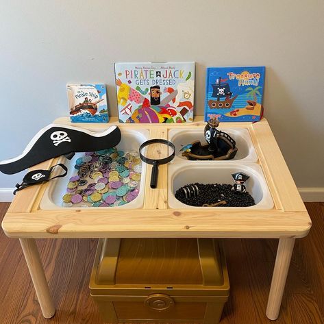 Bins & Books | Christy’s Instagram profile post: “Ahoy there matey! 🏴‍☠️ I knew my then 2yo daughter would enjoy pretend play as a pirate, so I put together this fun setup for Talk Like a…” Pirate Tuff Tray Ideas, Pirate Sensory Bin, Sensory Projects, Summer Camp At Home, Camp At Home, Sensory Table Ideas, Pirate Toys, Talk Like A Pirate Day, Tuff Tray Ideas