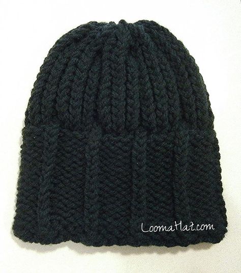 Men's knit hat.   I made this today for my husband. Went well, but wish I'd used thicker wool. Next time! Mens Loom Knit Hat, Loom Knitting Patterns Hat, Mens Hat Pattern, Loom Knitting Pattern, Round Loom Knitting, Round Knitting, Loom Hats, Loom Knitting Tutorial, Loom Knit Hat