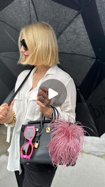 Petra Dieners on Instagram: "Pimp up your bag… . Ad #trending #stylehacks #styleinspo #hermesbag  #instatrend  Blouse @puretoi_petradieners  Pearl necklace @yulyaffairs" Vivaldi Winter, Petra Dieners, Hermes Bag, You Bag, Pearl Necklace, Fashion Inspo, Hair, On Instagram, Fashion Tips