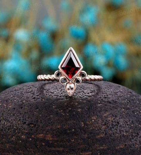 Red Engagement Ring, Ruby Engagement Ring Set, Black Diamond Wedding Ring, Garnet Wedding Rings, Vintage Opal Engagement Ring, Black Diamond Wedding Rings, Morganite Rings, Garnet Wedding, Rings Art Deco