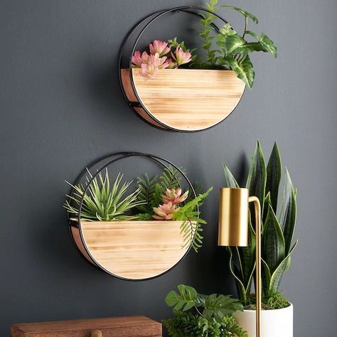 Art Deco Plant, Ceramic Wall Planters, Vertical Garden Indoor, Plant Wall Decor, Hanging Plant Wall, Hanging Succulents, Plant Decor Indoor, Interior Plants, Utila